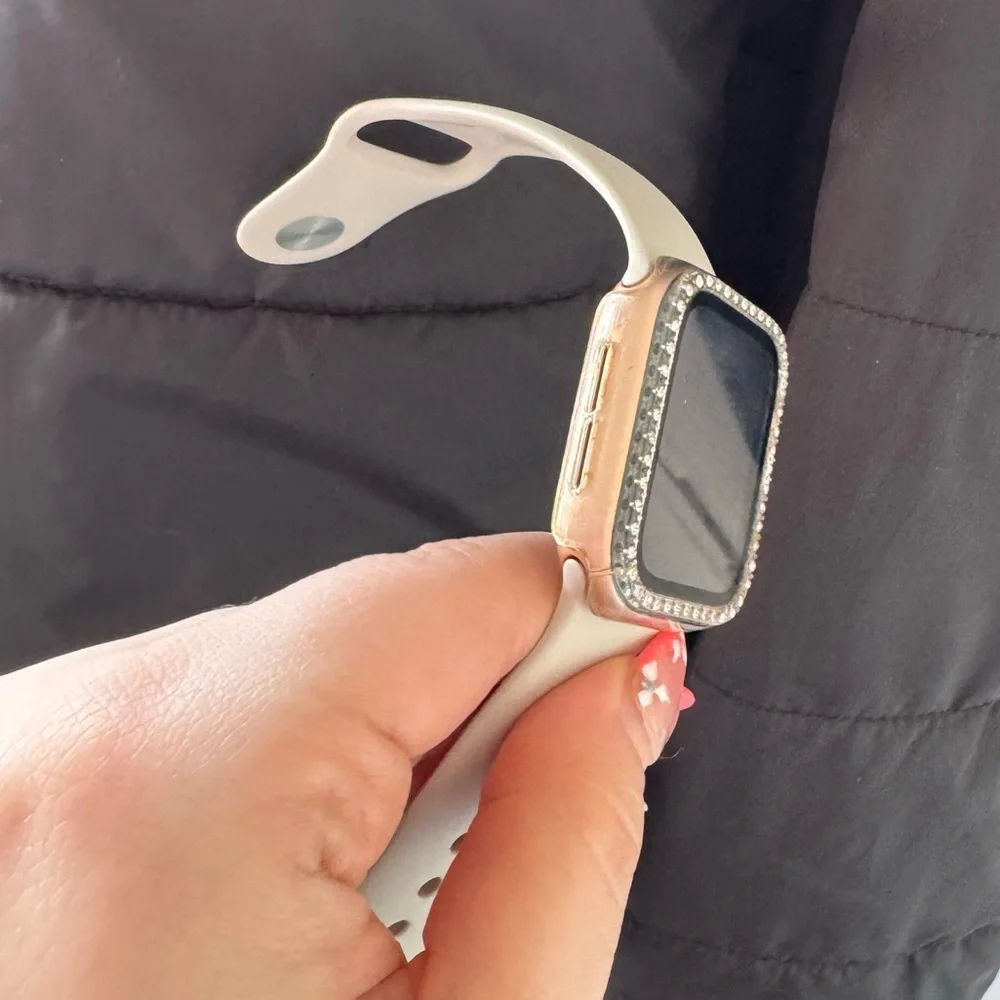 Apple Smartwatch SE & Accessories